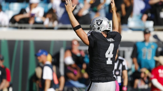 Derek Carr Sweeps Weekly Awards