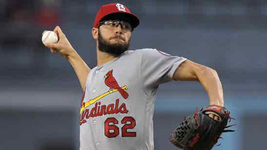 Cardinals call up Ponce de Leon, option Helsley to Memphis