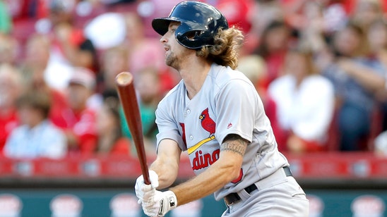 Leake's quality start, RBI go for naught in Cardinals' 3-2 loss to Reds