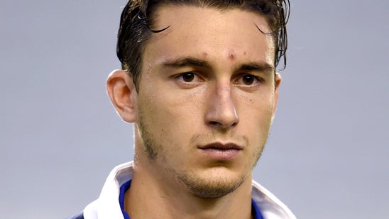 Manchester United reportedly agree fee for Italy defender Darmian
