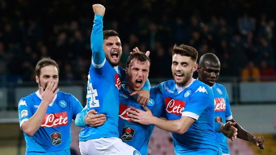 Napoli stomp Chievo to provisionally join Juventus atop Serie A