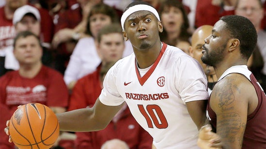 Pistons bringing in Arkansas' Bobby Portis for a draft workout