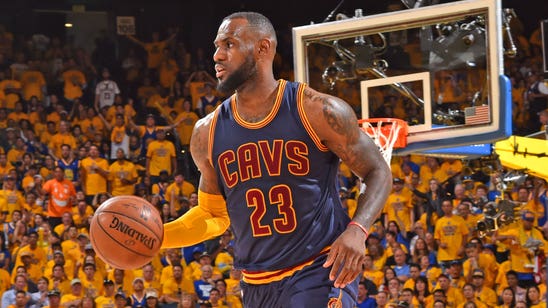 Report: LeBron to opt out of Cavs' deal, enter free agency