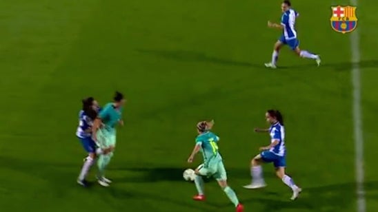 Barcelona women's player destroys the entire defense on this Messi-esque goal