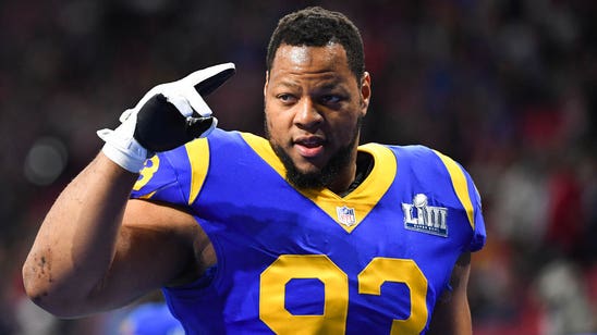 Ndamukong Suh agrees to terms with Bucs, replaces 6-time Pro Bowler Gerald McCoy