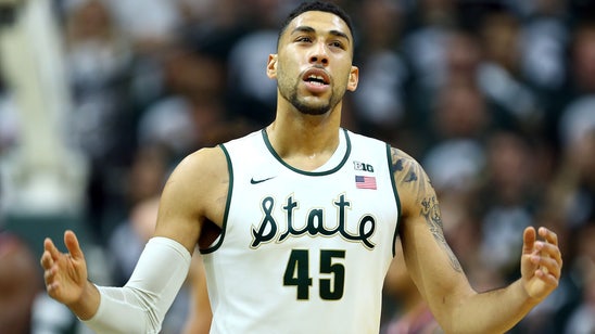 Valentine, Forbes help No. 3 MSU rally to beat No. 24 Louisville