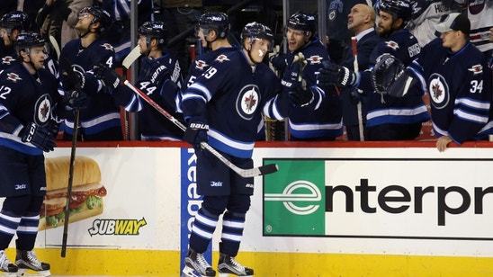 NHL Daily: Patrik Laine, Emerson Etem, Arizona Coyotes