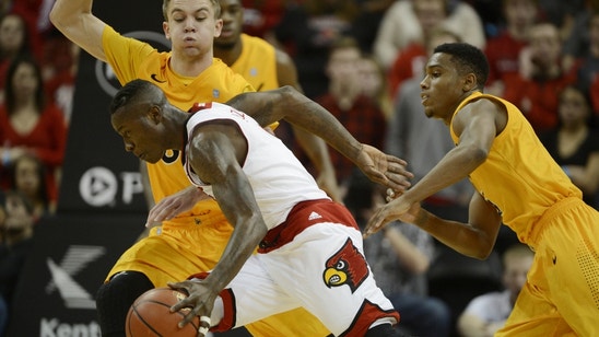 Louisville Basketball: 5 things you need to know about Long Beach State