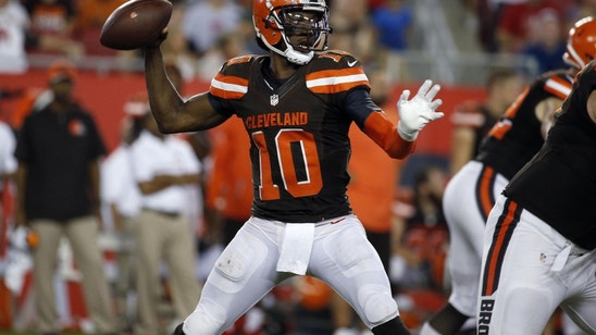 Cleveland Browns should move on from Robert Griffin III in 2017