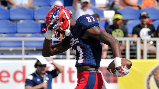 FAU reinstates WR Kalib Woods to football team