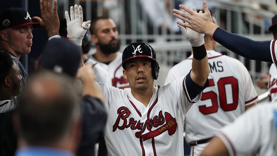 Braves sign Kurt Suzuki to one-year deal in first step in solidifying catching for 2018