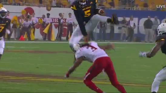 Watch Arizona State QB Manny Wilkins hurdle over a would-be Texas Tech tackler