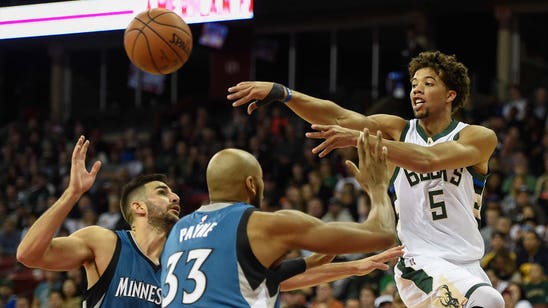 Bucks exercise contract options on Carter-Williams, three others