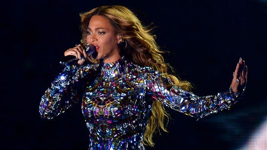 Beyonce rocked a very special James Harden jersey at her concert