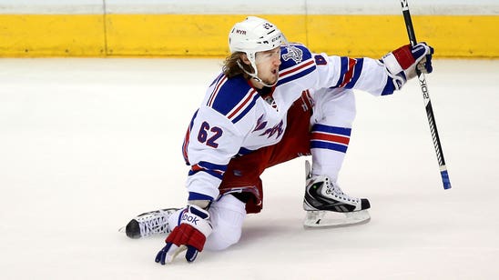 Report: Hagelin signs four-year deal with Ducks