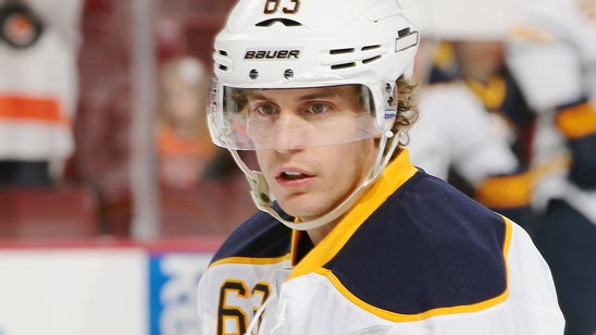 Tyler Ennis out 'week-to-week' with upper body injury