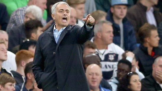 Mourinho says he will leave Chelsea if the players want