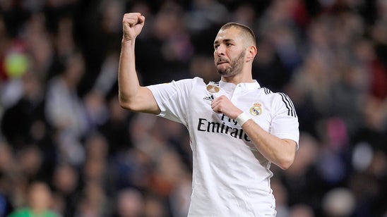 Real Madrid boss Benitez drops hint that striker Benzema will stay