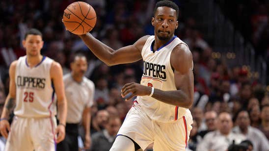 Clippers top Nuggets behind Jordan's 16 and 16