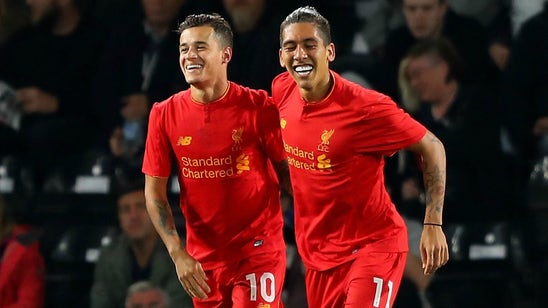 Liverpool's Coutinho pretends to be a chicken in strange Snapchat video