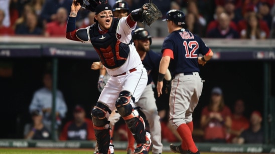 Cleveland Indians: Roberto Perez the Unlikely Hero of Tribe's Game One Win
