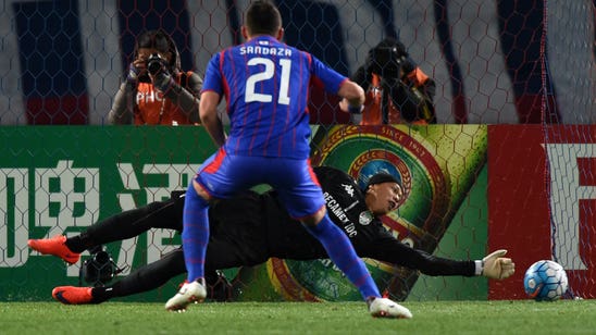 Watch Vietnamese goalkeeper go from hero to zero