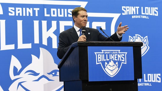 New coach Travis Ford winning recruits at home for Saint Louis