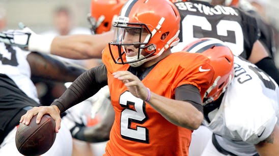Joe Thomas: Manziel 'ready to be an NFL starting quarterback'