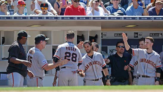 Belt, Posey gang up on Padres' pen in 7-1 Giants win