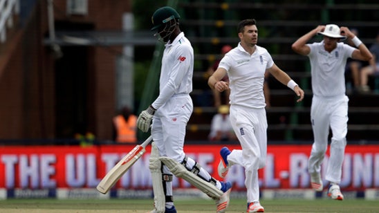 England bowls South Africa out for 313 in 3rd test