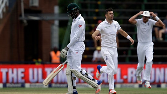 Root makes century to anchor England in 3rd test vs. SAfrica