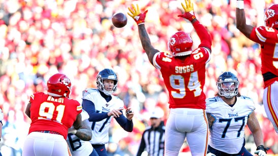 Suggs' swagger, experience are welcome on Chiefs' Super Bowl defense