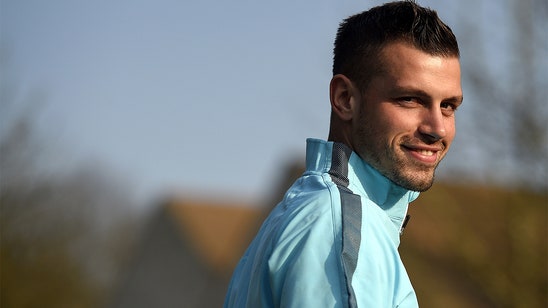 Saints boss Koeman insists United's Schneiderlin bid is 'not serious'