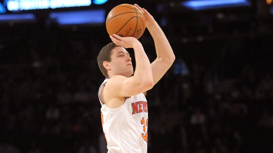 Jimmer joins Knicks and does something rare in N.Y. -- makes a basket