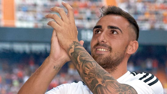 Chelsea boss Mourinho wants Valencia striker Alcacer