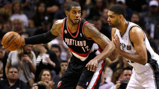 Aldridge puts pen to paper, officially signs with Spurs