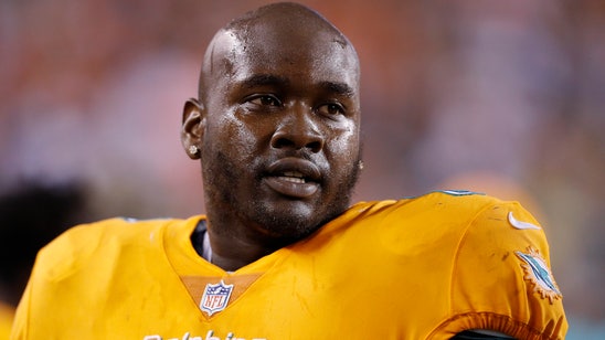 Dolphins first-round pick Laremy Tunsil inactive after suffering pregame injury