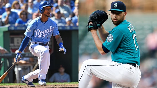 Royals trade Jarrod Dyson to Mariners for Nathan Karns