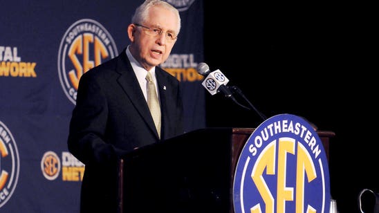 Slive shares insights on SEC's addition of A&M, Missouri