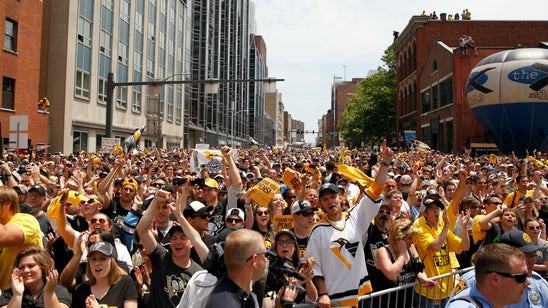 400,000 Pittsburgh fans come out to celebrate Penguins' Stanley Cup victory