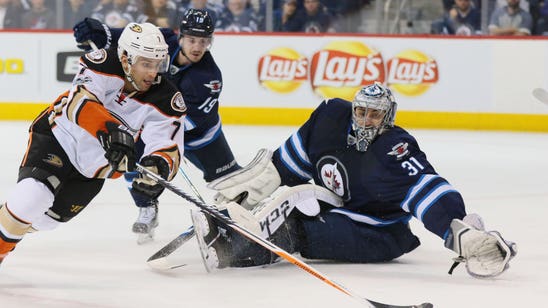Ducks look to earn third straight win against Laine's Jets