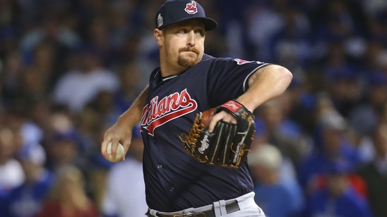Cleveland Indians: Bryan Shaw Has an Amazing Game 3 Outing