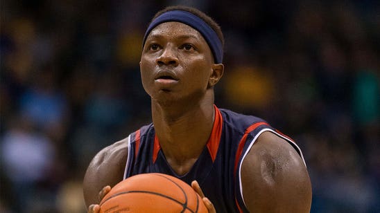 St. John's freshman Kassoum Yakwe actually kisses the rim