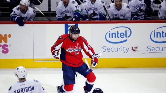 Kuznetsov shines, Capitals beat Canucks 4-1