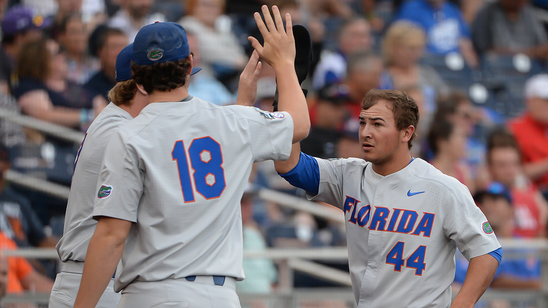 Florida heading to College World Series finals against LSU