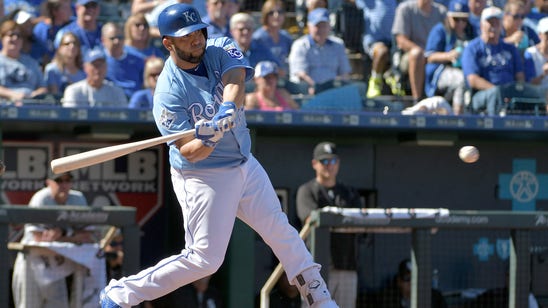 Duffy stays unbeaten at home, Morales dominates in Royals' 10-3 win