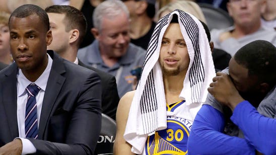 Warriors roll again as Curry sits out fourth, misses shot at triple-double