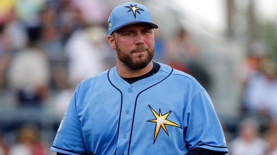 Rays add Tommy Hunter, Peter Bourjos, Rickie Weeks Jr., to Opening Day roster