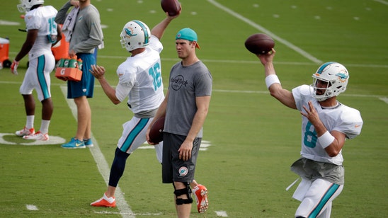 Ryan Tannehill doesn't participate in practice, unlikey to play against Steelers