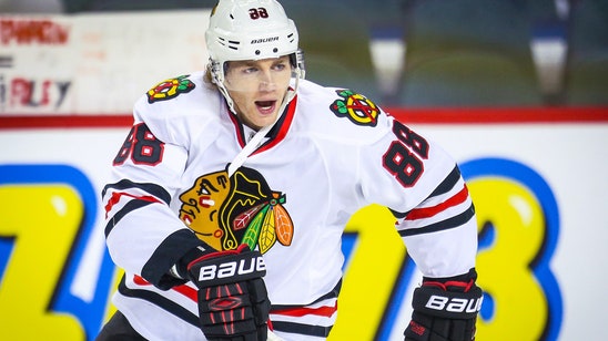 Blackhawks' Kane excels at hockey, struggles at 'Home Alone' trivia